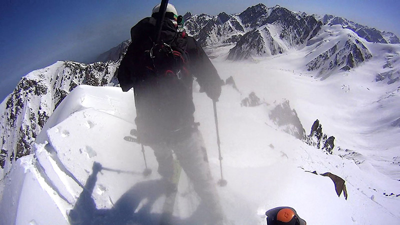 Старт с Локомотива